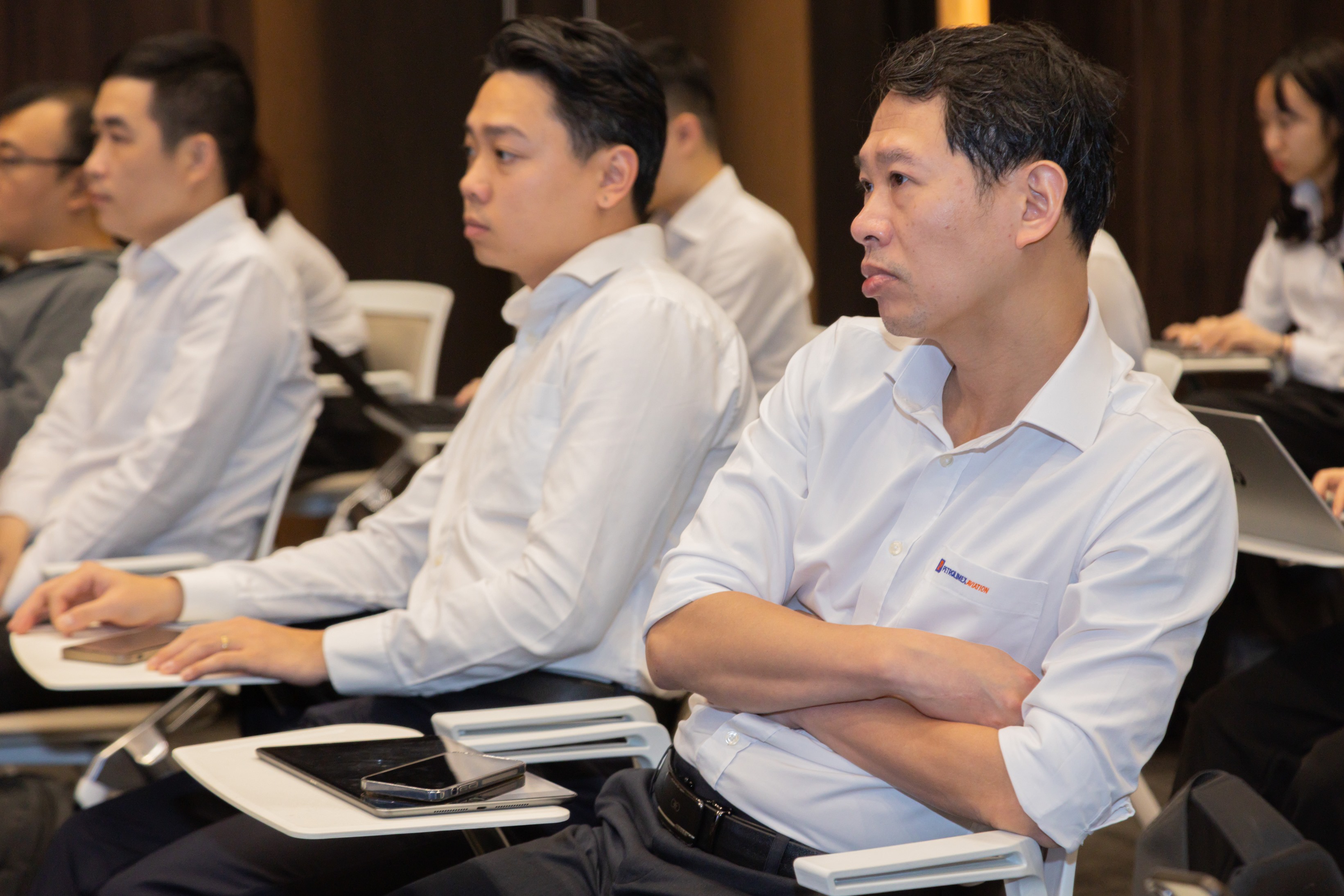 [VCCI BIZIC - PETROLIMEX] Khai giảng chương trình đào tạo Ứng dụng Trí tuệ Nhân tạo (AI): Giải pháp nâng tầm hiệu suất công việc cho doanh nghiệp hiện đại 21-22/03/2026