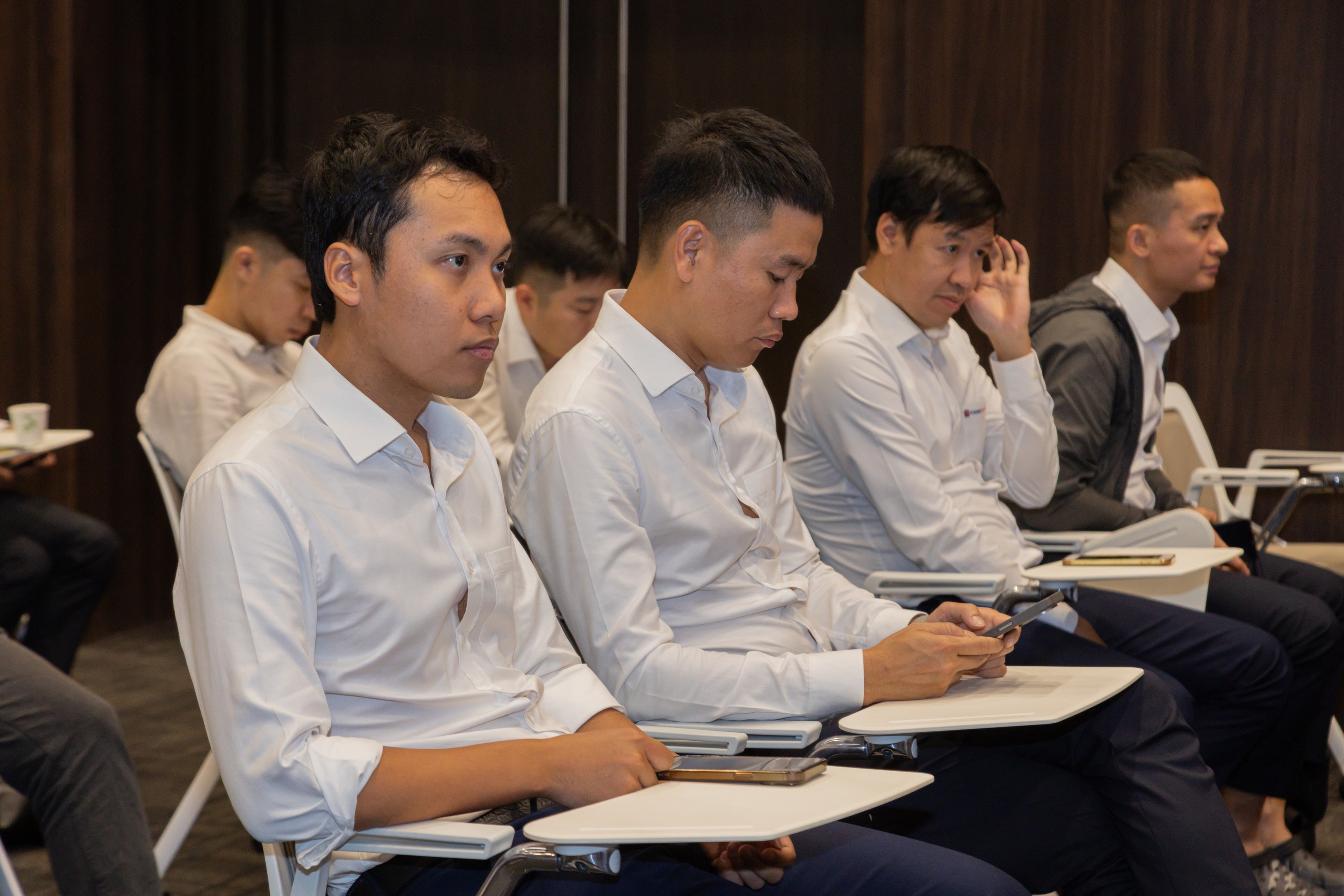 [VCCI BIZIC - PETROLIMEX] Khai giảng chương trình đào tạo Ứng dụng Trí tuệ Nhân tạo (AI): Giải pháp nâng tầm hiệu suất công việc cho doanh nghiệp hiện đại 21-22/03/2026