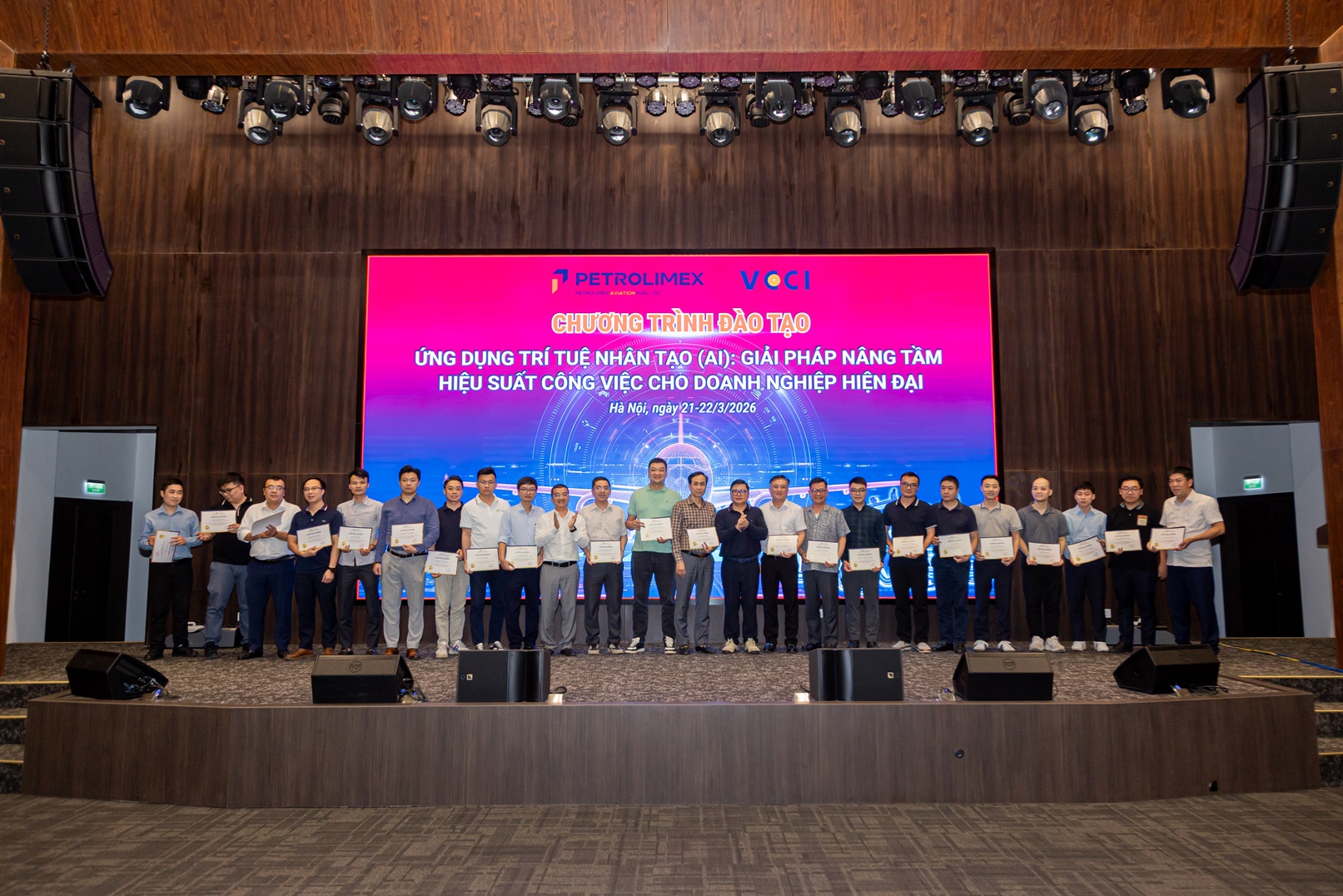 [VCCI BIZIC - PETROLIMEX] Khai giảng chương trình đào tạo Ứng dụng Trí tuệ Nhân tạo (AI): Giải pháp nâng tầm hiệu suất công việc cho doanh nghiệp hiện đại 21-22/03/2026