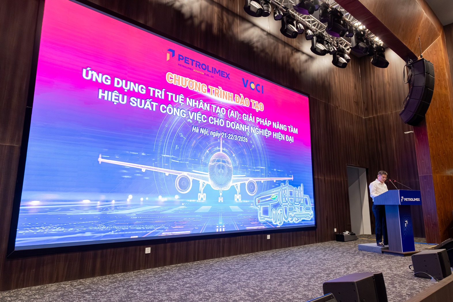 [VCCI BIZIC - PETROLIMEX] Khai giảng chương trình đào tạo Ứng dụng Trí tuệ Nhân tạo (AI): Giải pháp nâng tầm hiệu suất công việc cho doanh nghiệp hiện đại 21-22/03/2026