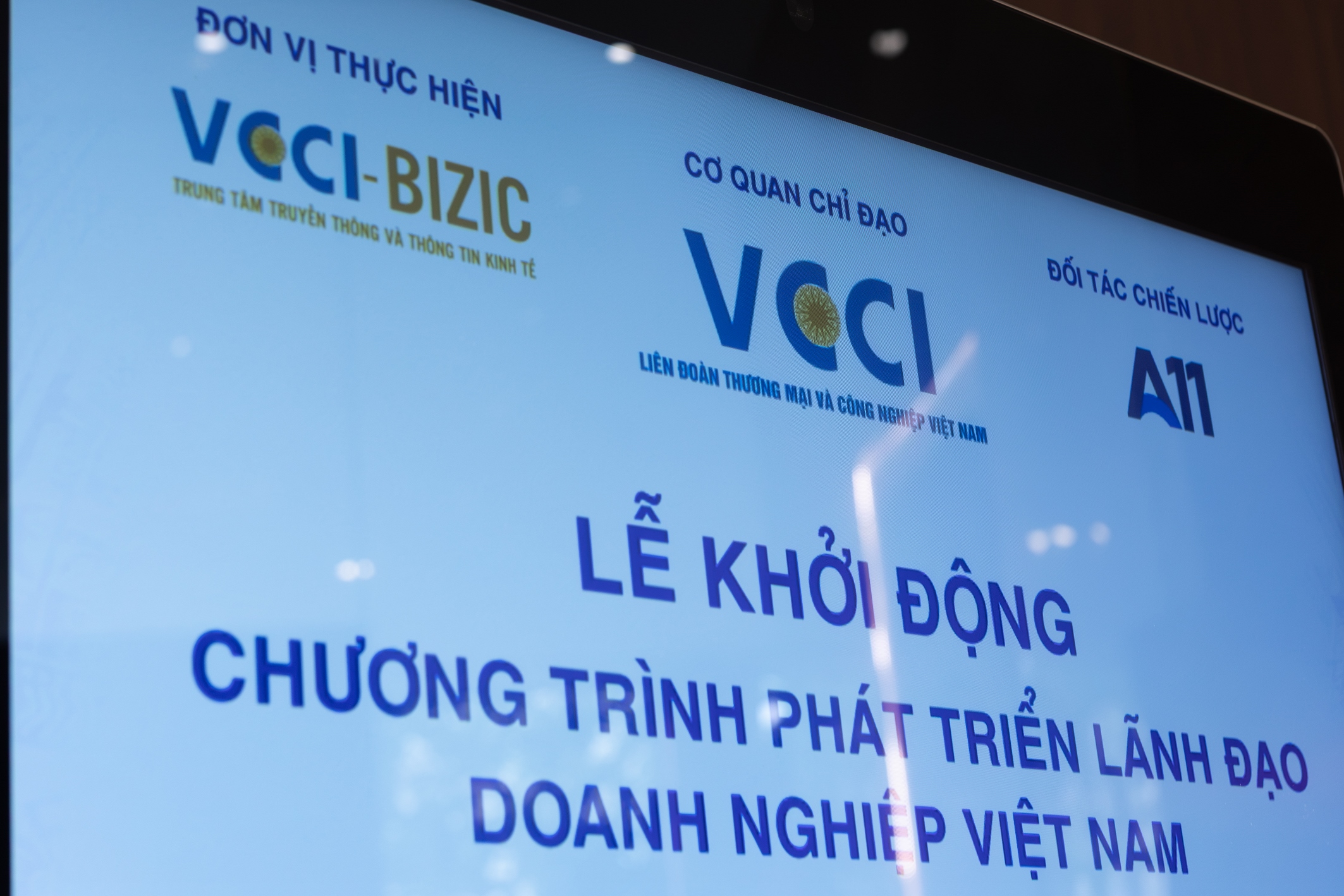 Lễ khởi động Chương trình phát triển lãnh đạo Doanh nghiệp Việt Nam “CEO Việt Nam Kỷ nguyên mới” 25/7/2026