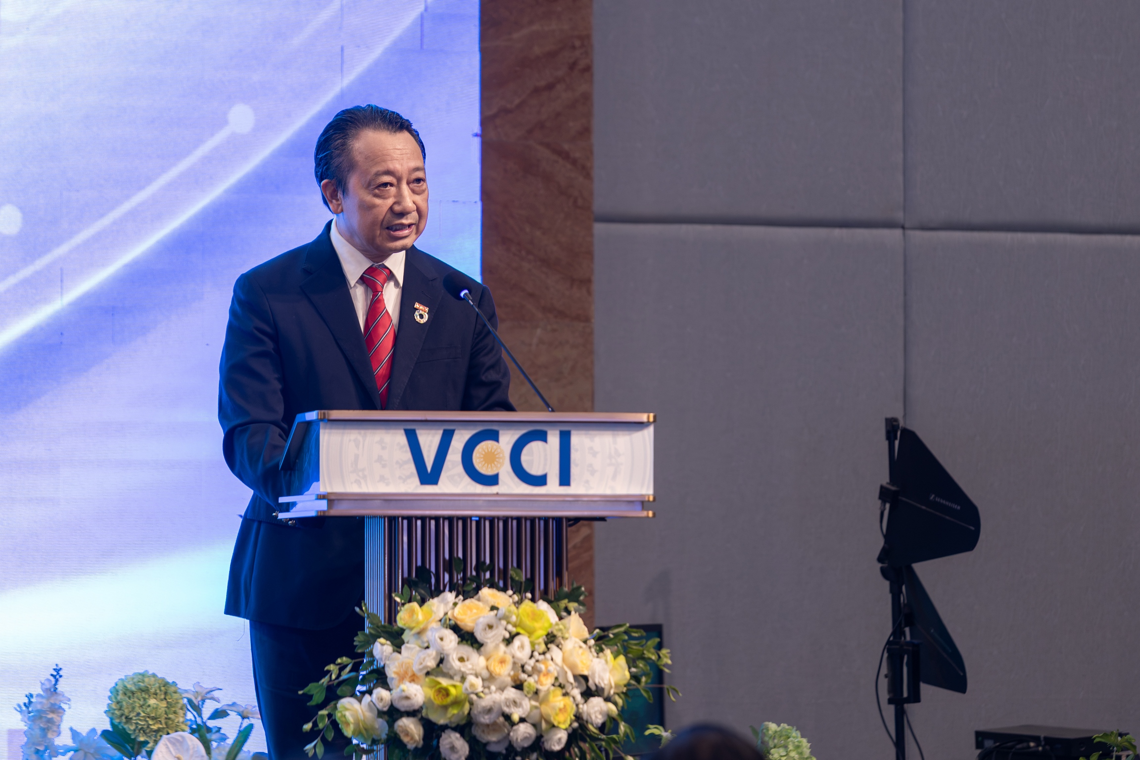 Lễ khởi động Chương trình phát triển lãnh đạo Doanh nghiệp Việt Nam “CEO Việt Nam Kỷ nguyên mới” 25/7/2026