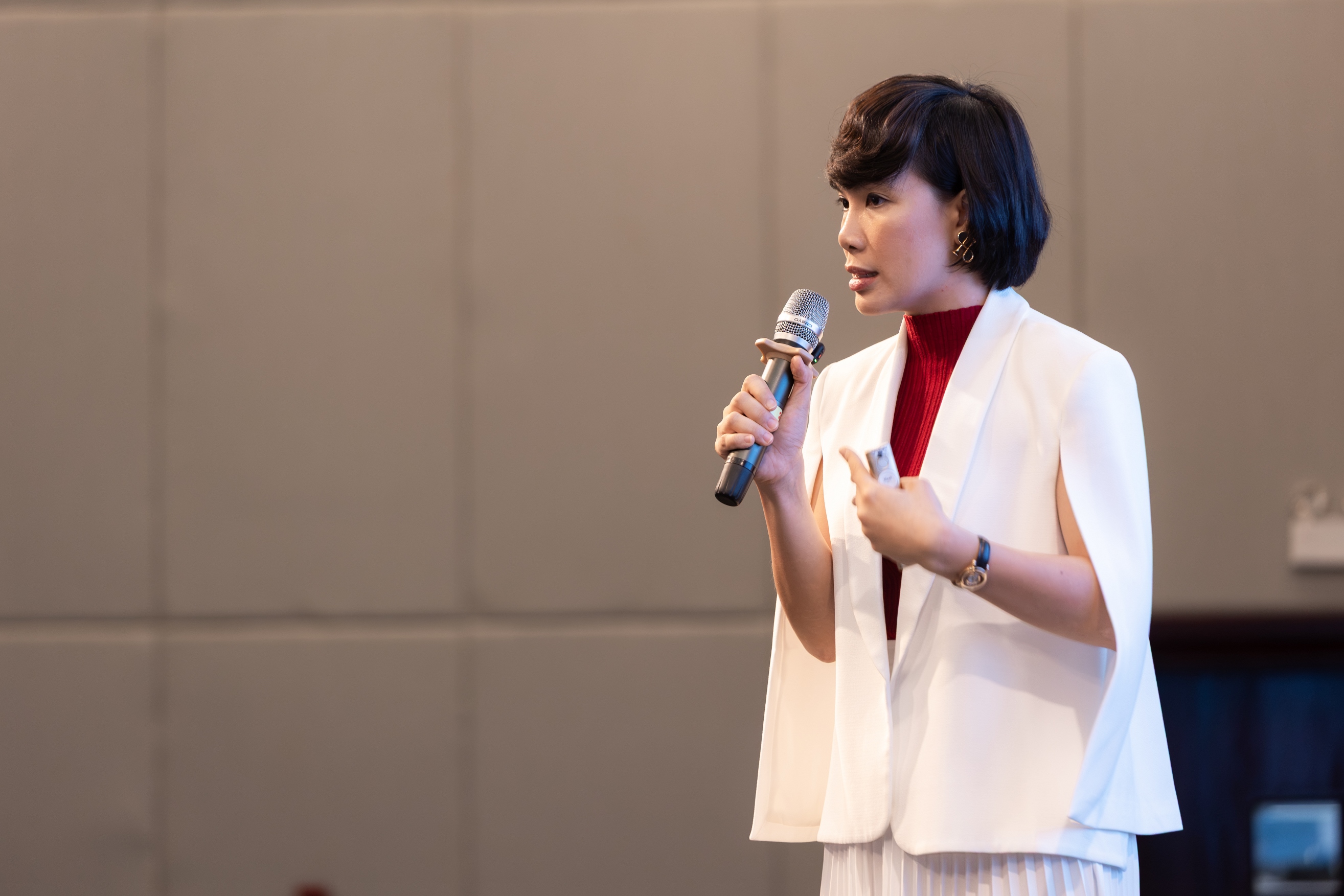 Lễ khởi động Chương trình phát triển lãnh đạo Doanh nghiệp Việt Nam “CEO Việt Nam Kỷ nguyên mới” 25/7/2026
