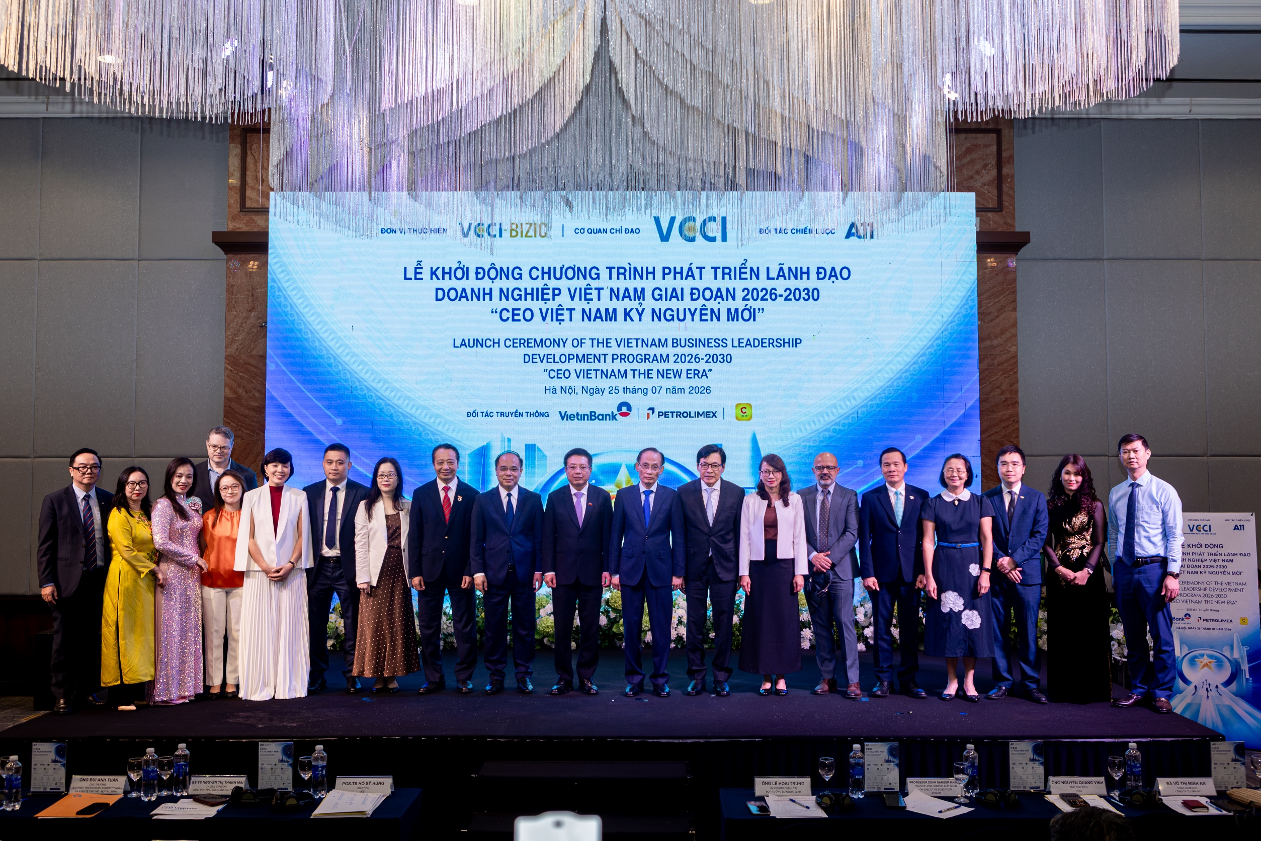 Lễ khởi động Chương trình phát triển lãnh đạo Doanh nghiệp Việt Nam “CEO Việt Nam Kỷ nguyên mới” 25/7/2026