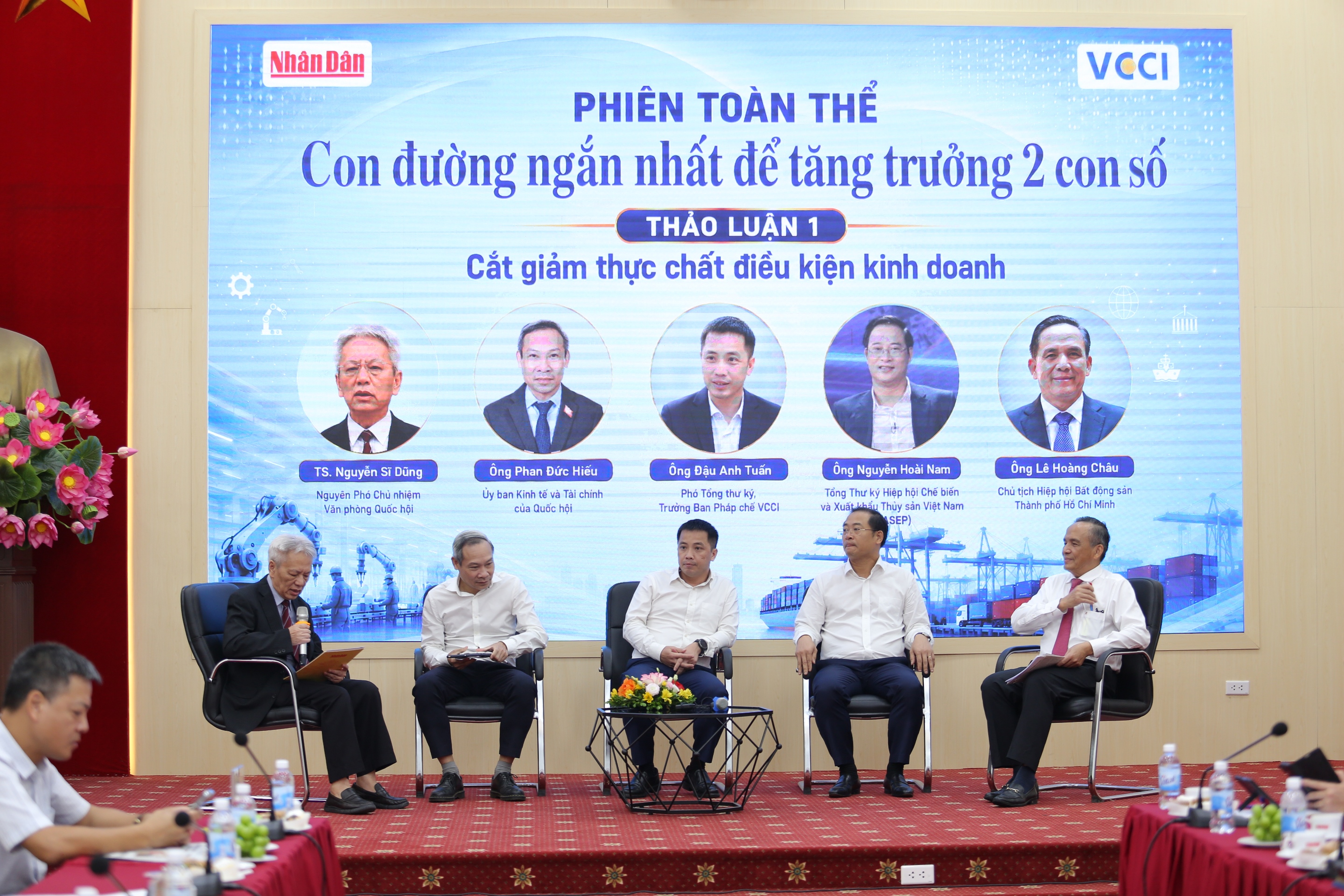 Hội thảo Tăng trưởng 2 con số - Động lực từ Doanh nghiệp 8/7/2026