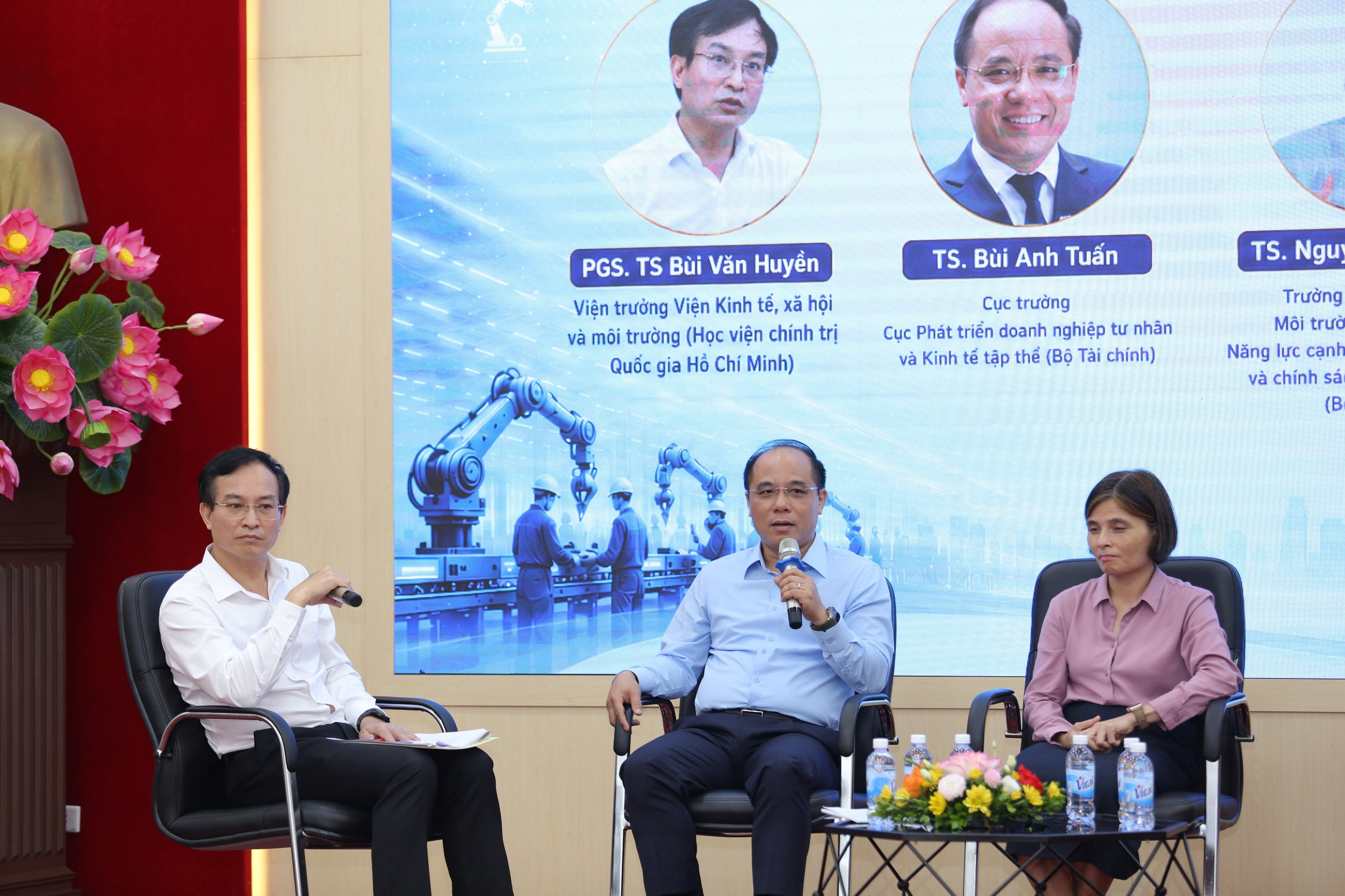 Hội thảo Tăng trưởng 2 con số - Động lực từ Doanh nghiệp 8/7/2026