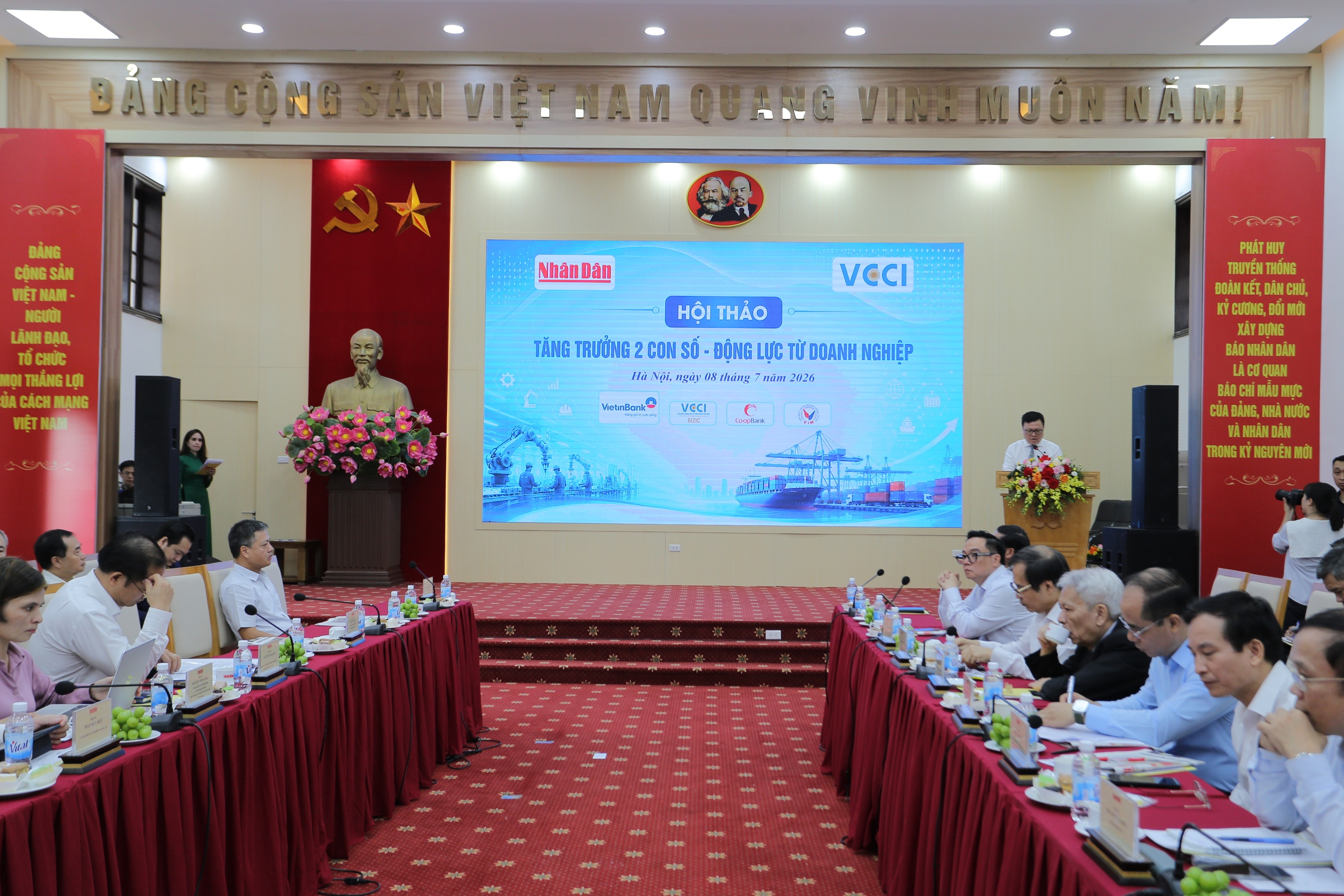 Hội thảo Tăng trưởng 2 con số - Động lực từ Doanh nghiệp 8/7/2026