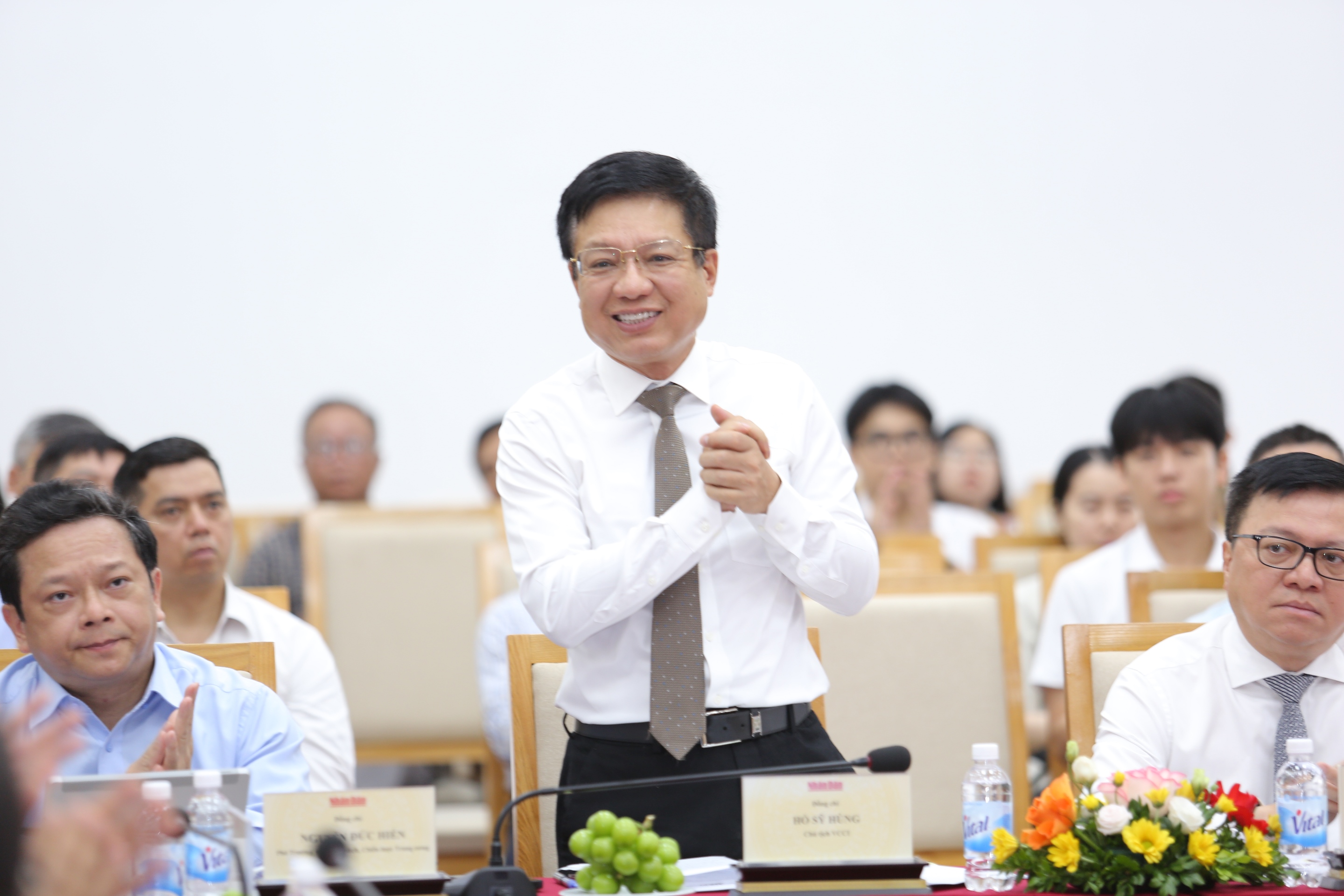 Hội thảo Tăng trưởng 2 con số - Động lực từ Doanh nghiệp 8/7/2026