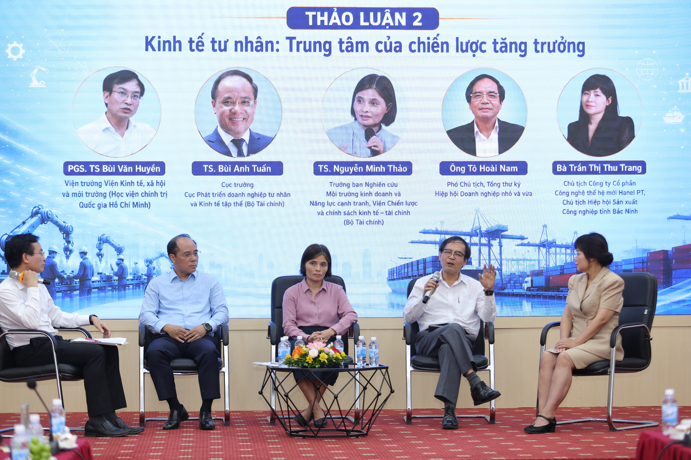 Hội thảo Tăng trưởng 2 con số - Động lực từ Doanh nghiệp 8/7/2026