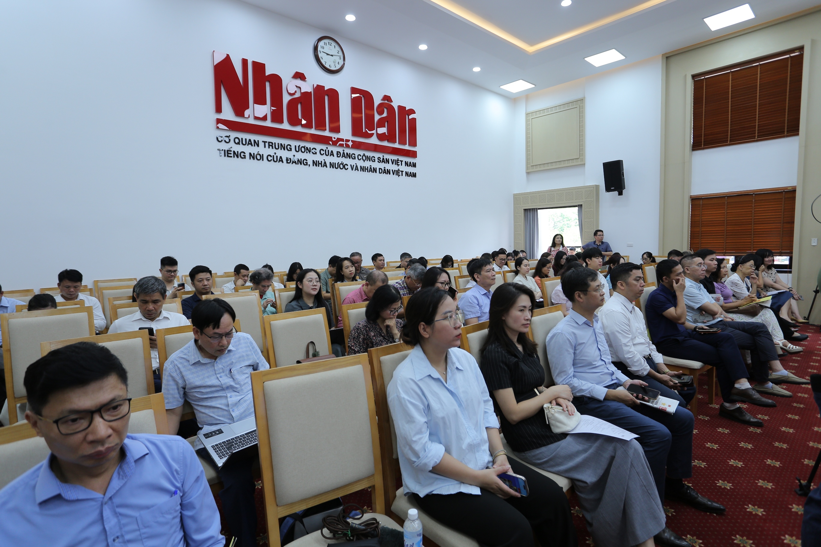Hội thảo Tăng trưởng 2 con số - Động lực từ Doanh nghiệp 8/7/2026
