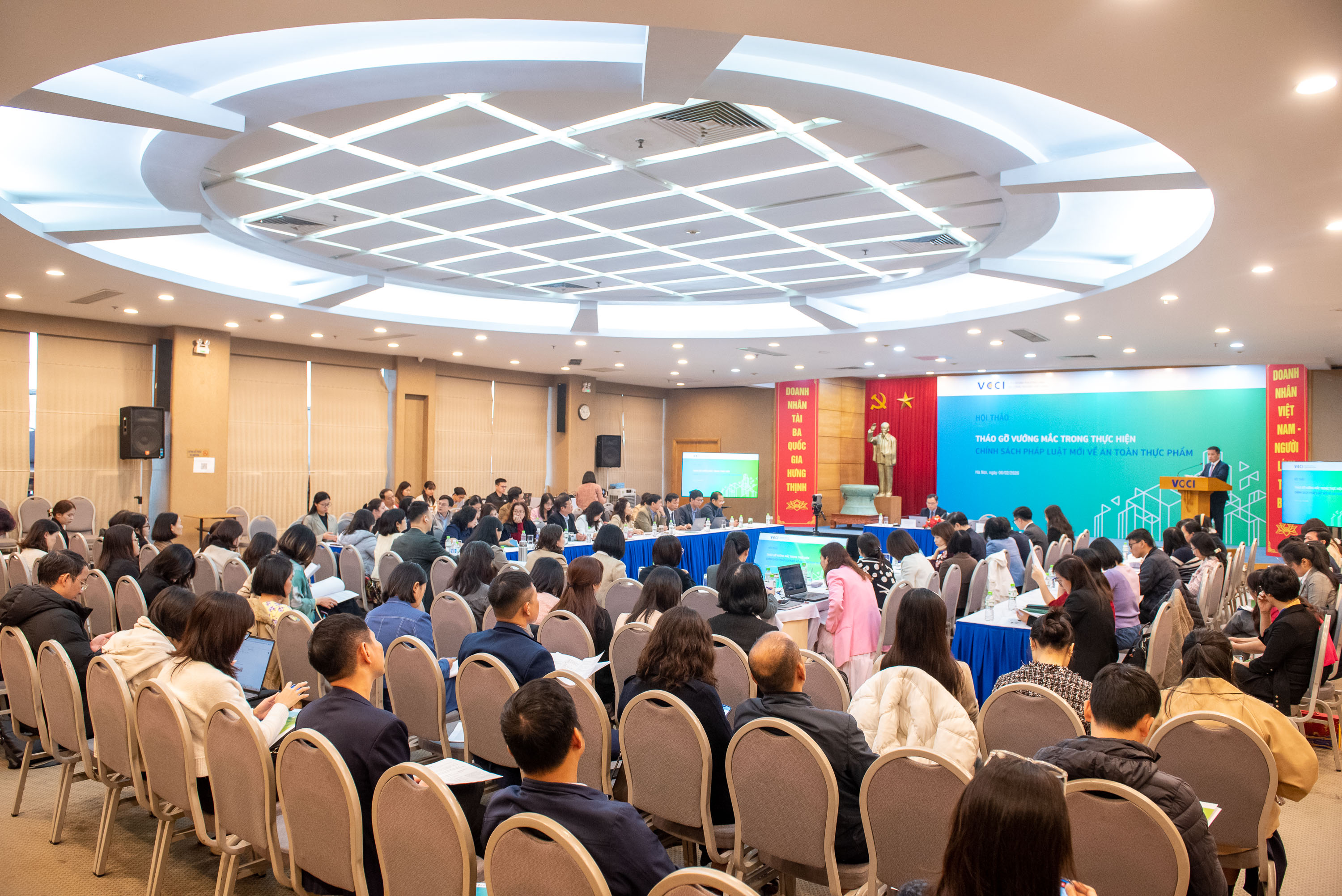 Hội thảo tháo gỡ vướng mắc trong thực hiện chính sách pháp luật mới về an toàn thực phẩm 06/2/2026