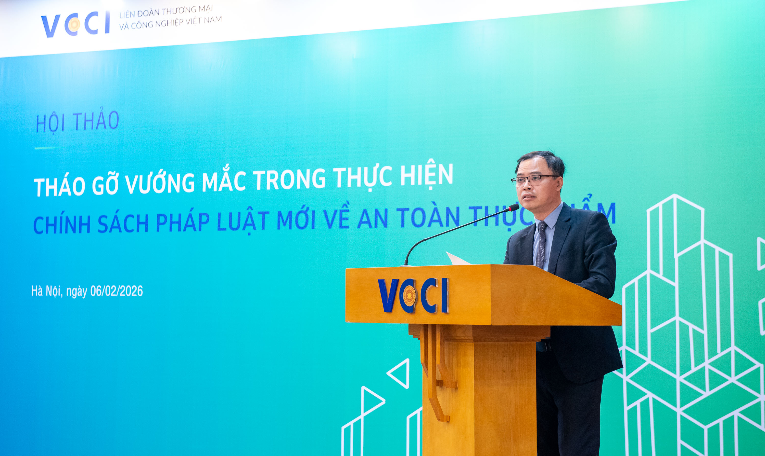 Hội thảo tháo gỡ vướng mắc trong thực hiện chính sách pháp luật mới về an toàn thực phẩm 06/2/2026
