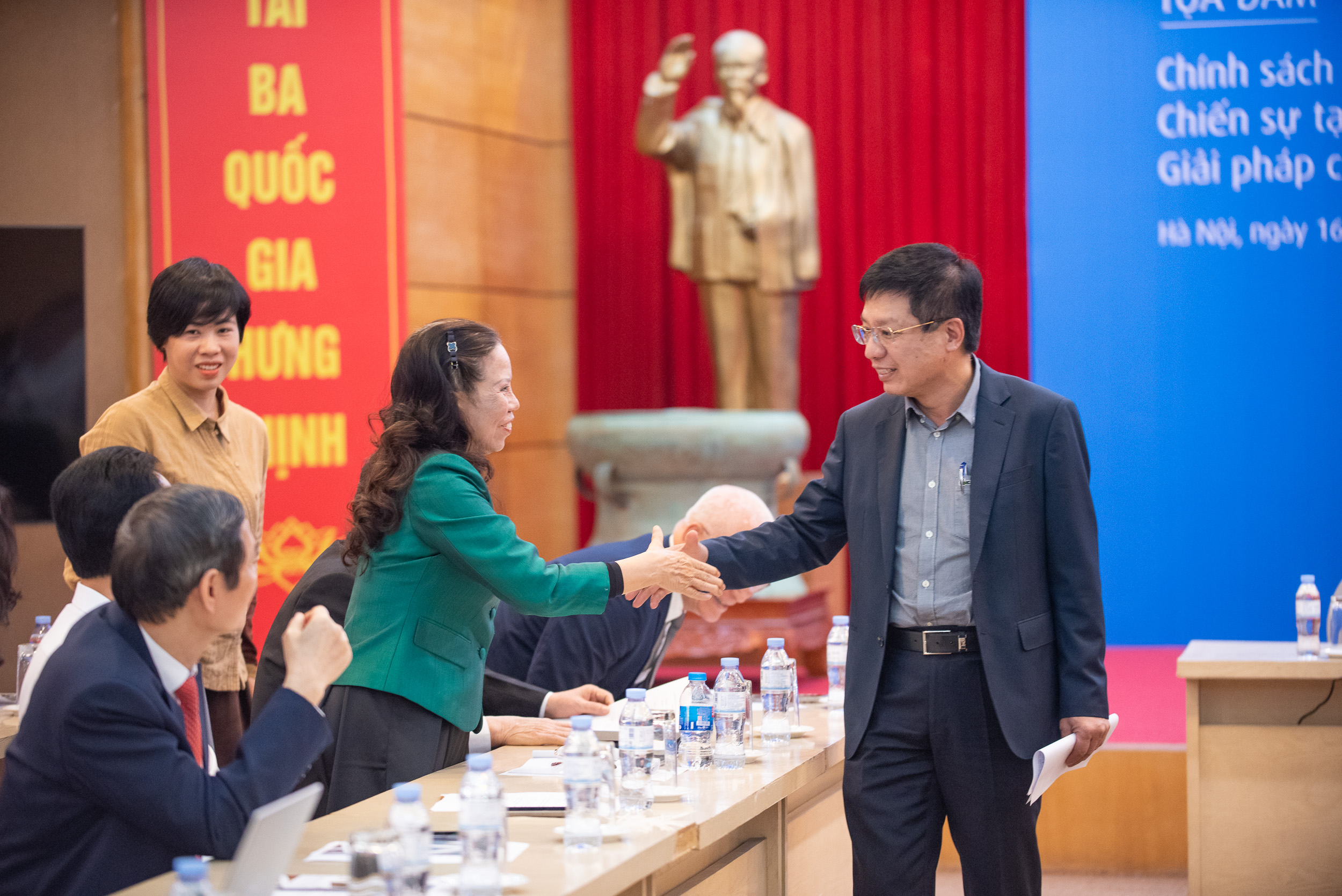 Tọa đàm: Chính sách thuế quan mới của Hoa Kỳ, Chiến sự ở Trung Đông và Giải pháp cho Doanh nghiệp Việt Nam 16/3/2026