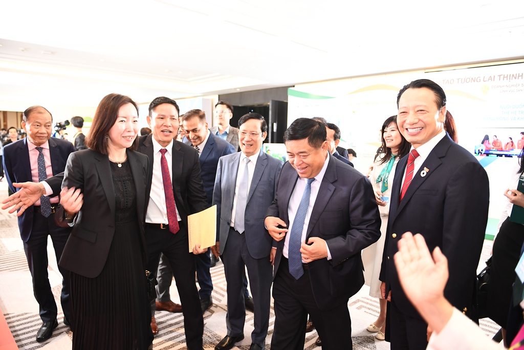 CSI 2024 - Vinh danh 100 doanh nghiệp bền vững Việt Nam 29/11/2024