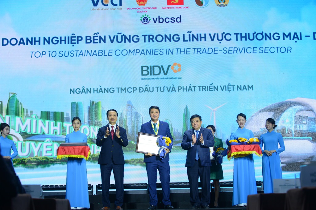 CSI 2024 - Vinh danh 100 doanh nghiệp bền vững Việt Nam 29/11/2024