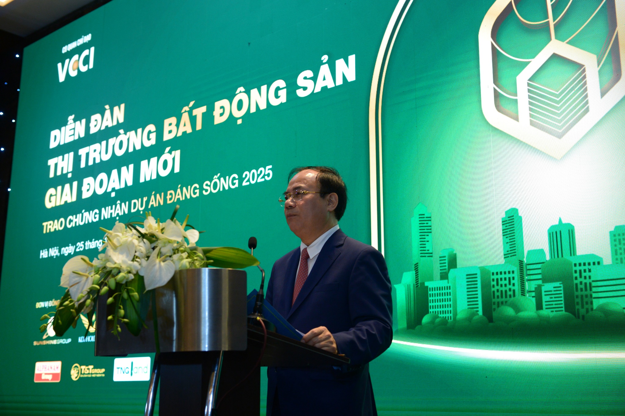Diễn đàn Thị trường bất động sản giai đoạn mới 25/12/2025