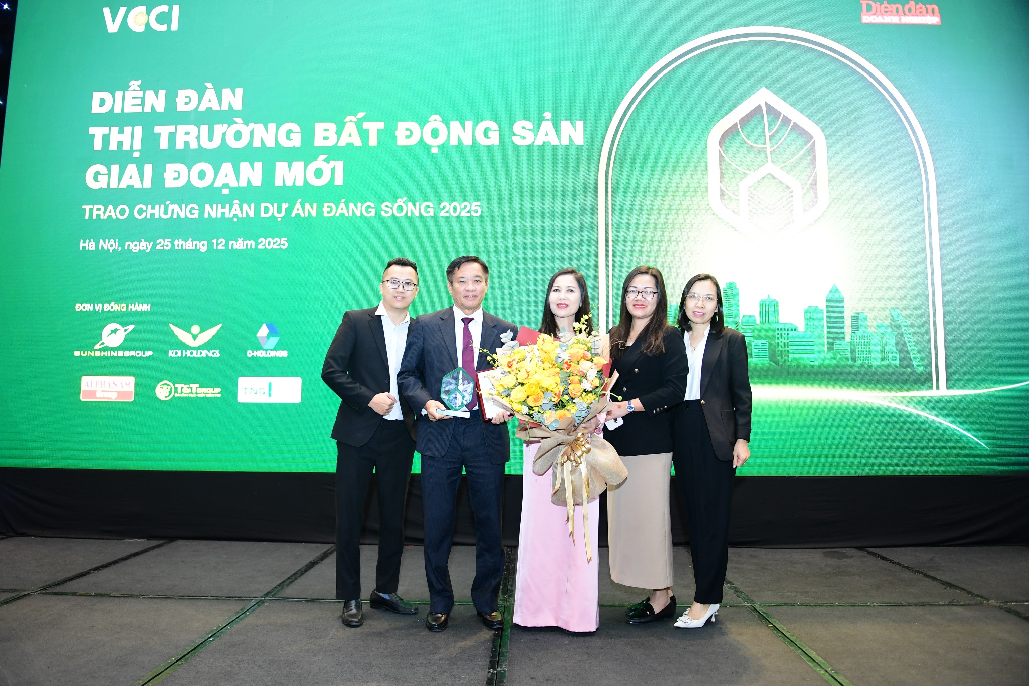 Diễn đàn Thị trường bất động sản giai đoạn mới 25/12/2025