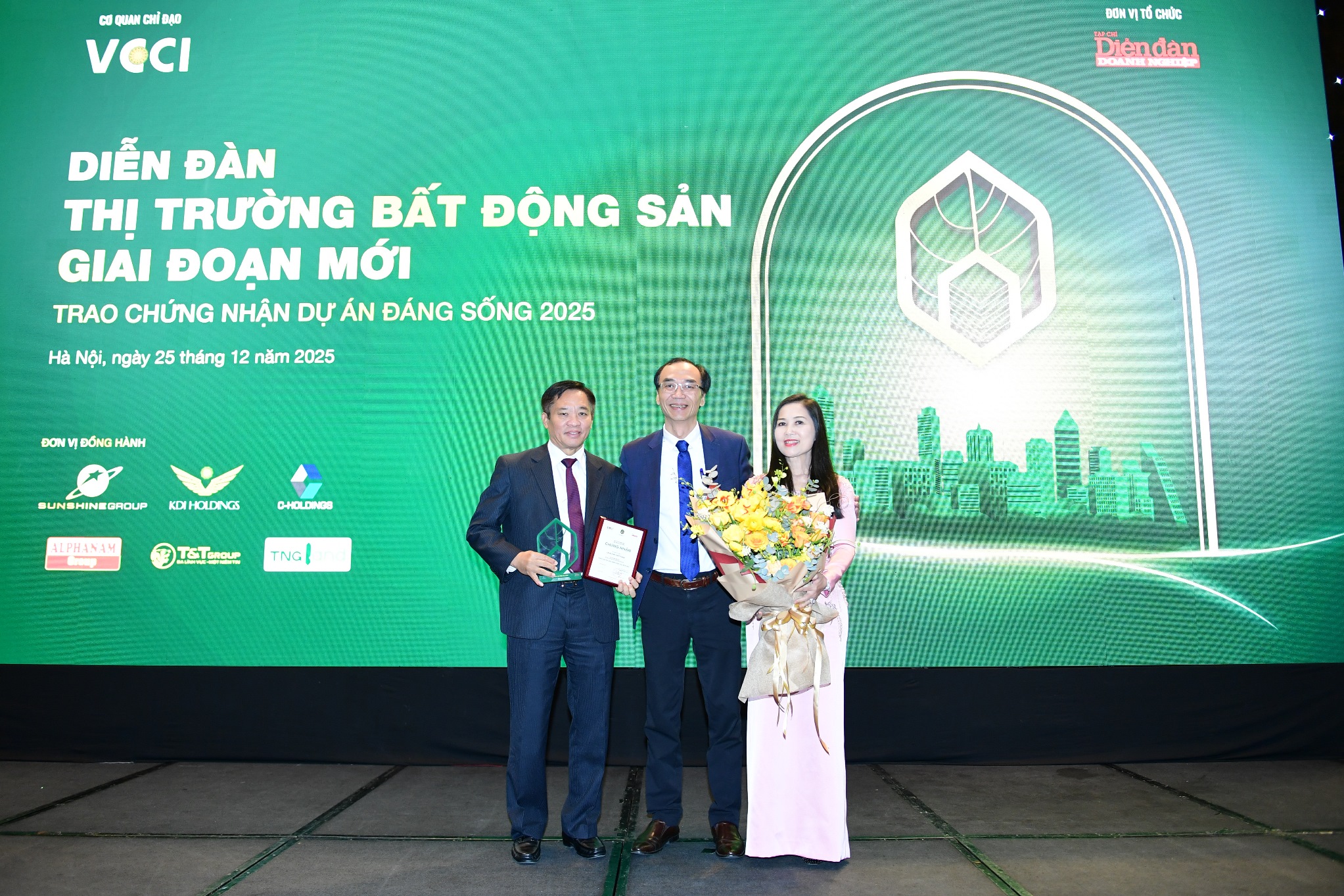 Diễn đàn Thị trường bất động sản giai đoạn mới 25/12/2025