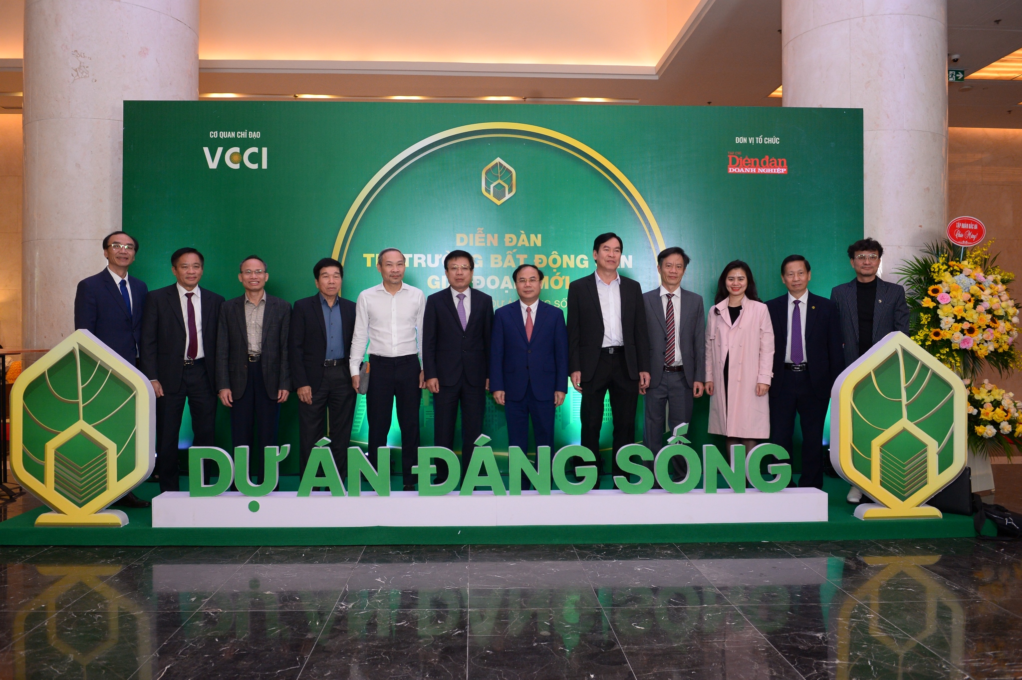 Diễn đàn Thị trường bất động sản giai đoạn mới 25/12/2025