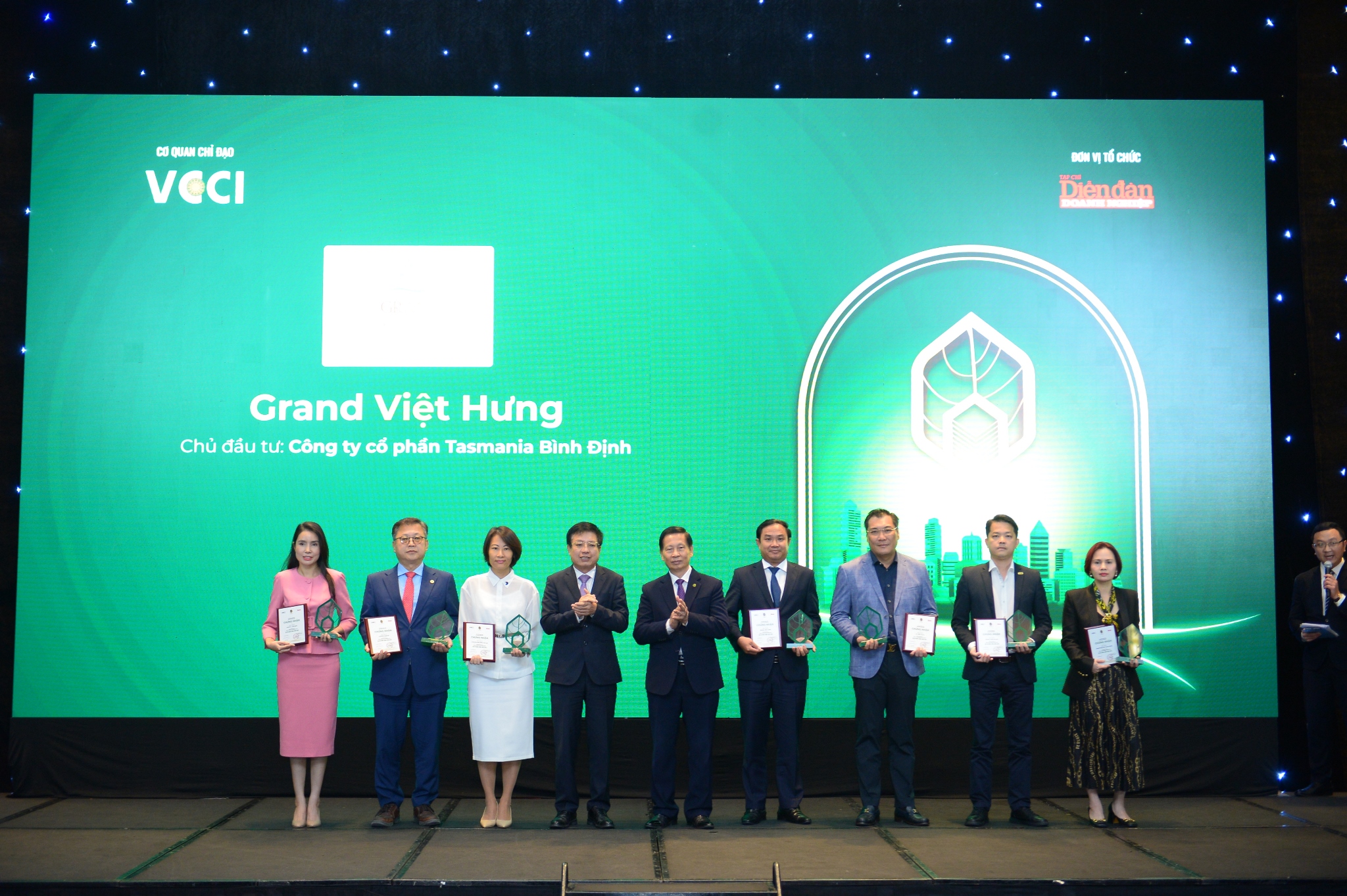Diễn đàn Thị trường bất động sản giai đoạn mới 25/12/2025