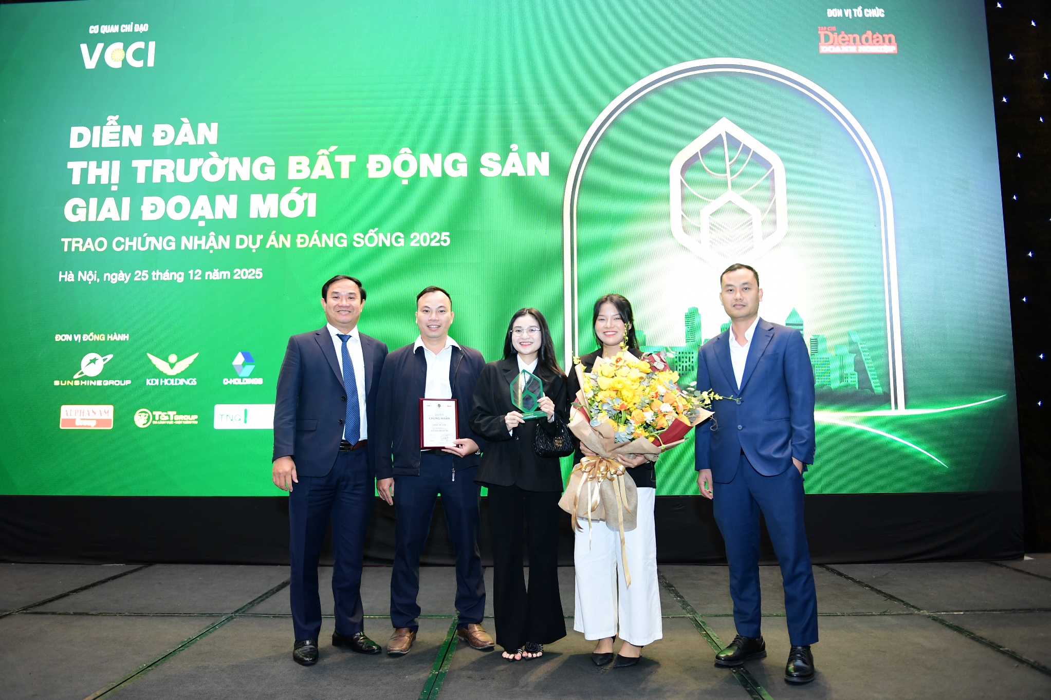 Diễn đàn Thị trường bất động sản giai đoạn mới 25/12/2025