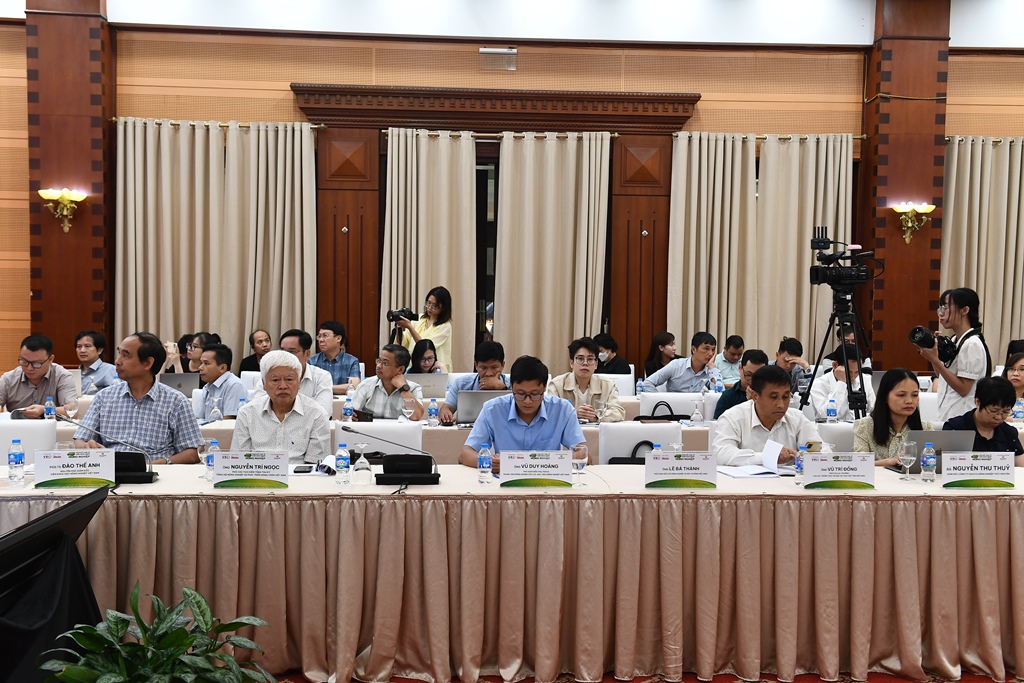 DIỄN ĐÀN NÔNG NGHIỆP 2025: Thúc đẩy kinh tế tuần hoàn trong nông nghiệp 16/7/2025