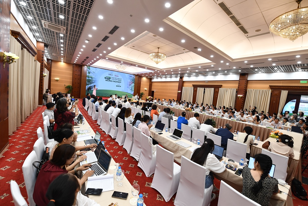 DIỄN ĐÀN NÔNG NGHIỆP 2025: Thúc đẩy kinh tế tuần hoàn trong nông nghiệp 16/7/2025
