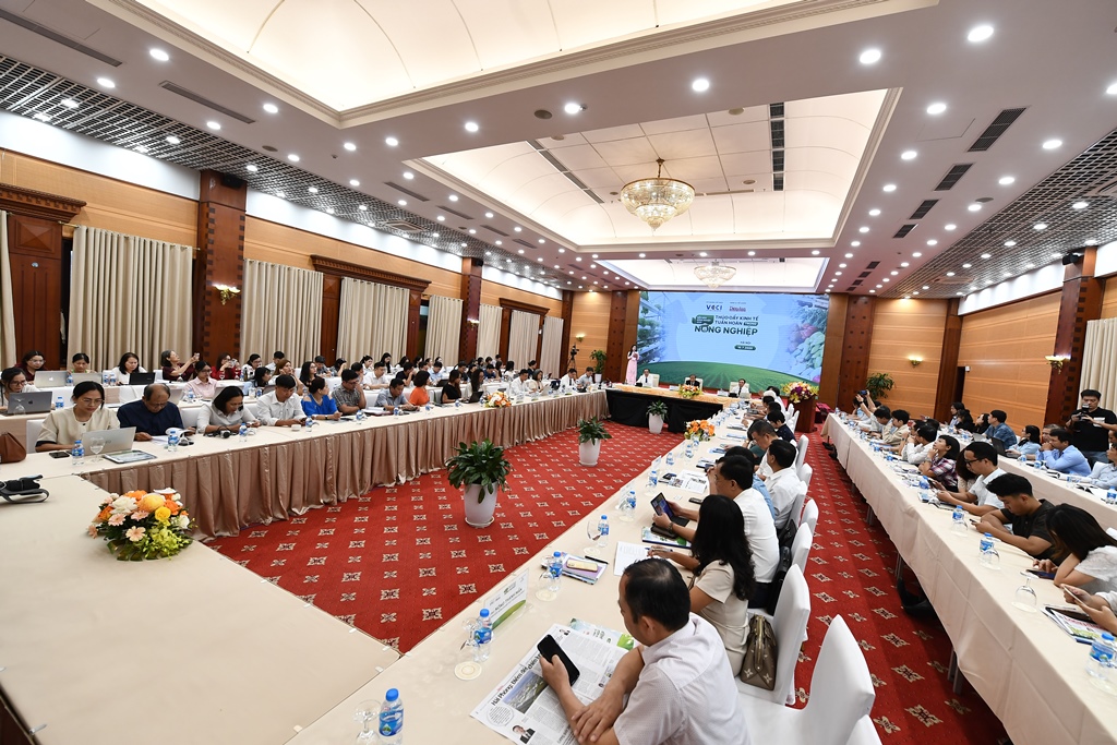 DIỄN ĐÀN NÔNG NGHIỆP 2025: Thúc đẩy kinh tế tuần hoàn trong nông nghiệp 16/7/2025