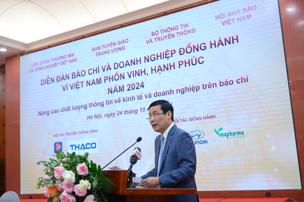 Diễn đàn Báo chí và Doanh nghiệp đồng hành vì Việt Nam phồn vinh, hạnh phúc năm 2024