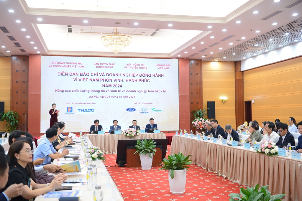 Diễn đàn Báo chí và Doanh nghiệp đồng hành vì Việt Nam phồn vinh, hạnh phúc năm 2024
