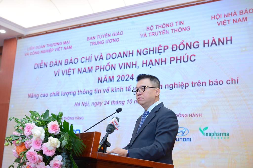 Diễn đàn Báo chí và Doanh nghiệp đồng hành vì Việt Nam phồn vinh, hạnh phúc năm 2024