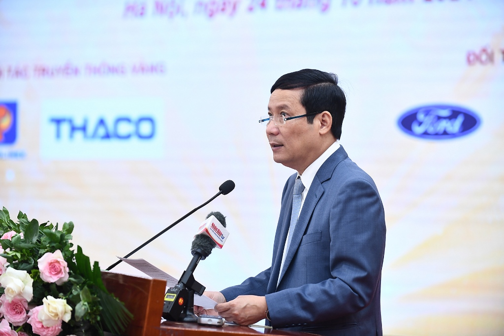 Diễn đàn Báo chí và Doanh nghiệp đồng hành vì Việt Nam phồn vinh, hạnh phúc năm 2024