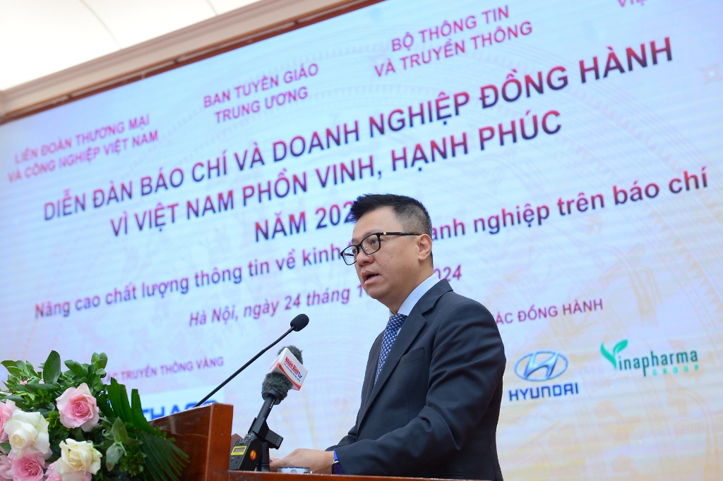 Diễn đàn Báo chí và Doanh nghiệp đồng hành vì Việt Nam phồn vinh, hạnh phúc năm 2024