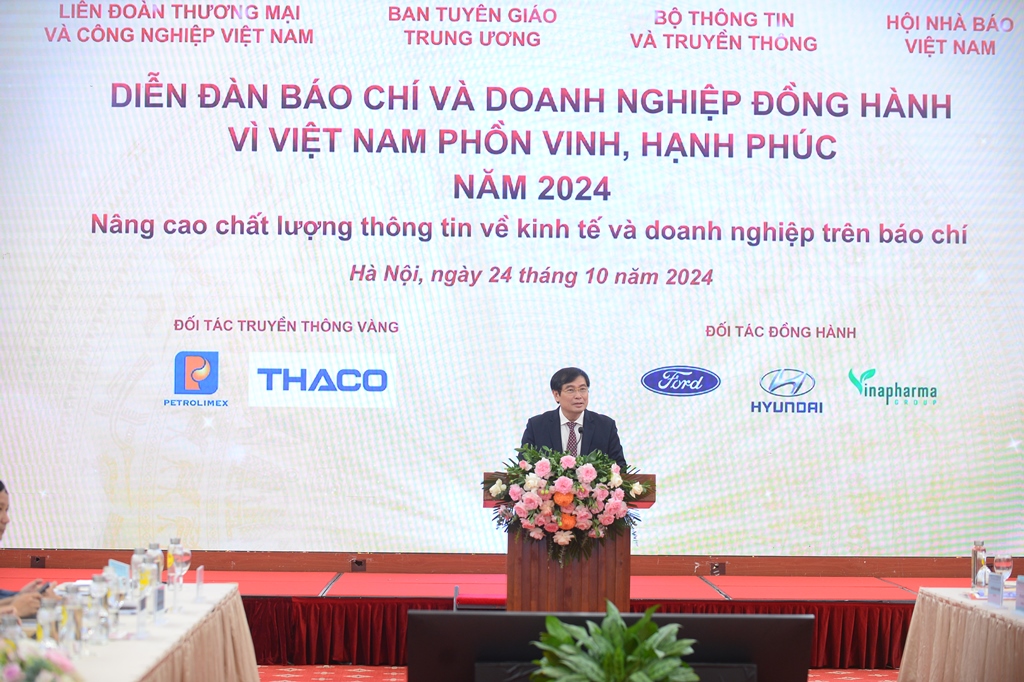 Diễn đàn Báo chí và Doanh nghiệp đồng hành vì Việt Nam phồn vinh, hạnh phúc năm 2024