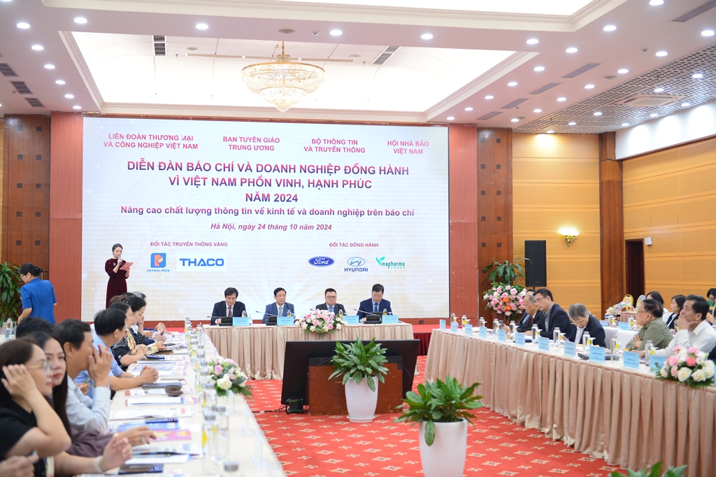 Diễn đàn Báo chí và Doanh nghiệp đồng hành vì Việt Nam phồn vinh, hạnh phúc năm 2024