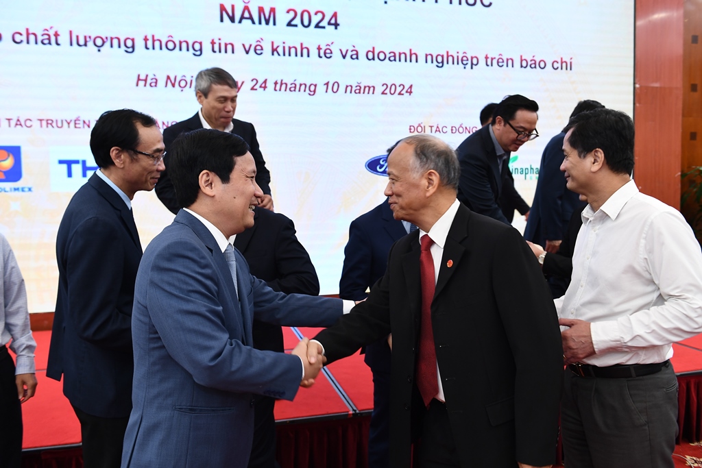 Diễn đàn Báo chí và Doanh nghiệp đồng hành vì Việt Nam phồn vinh, hạnh phúc năm 2024