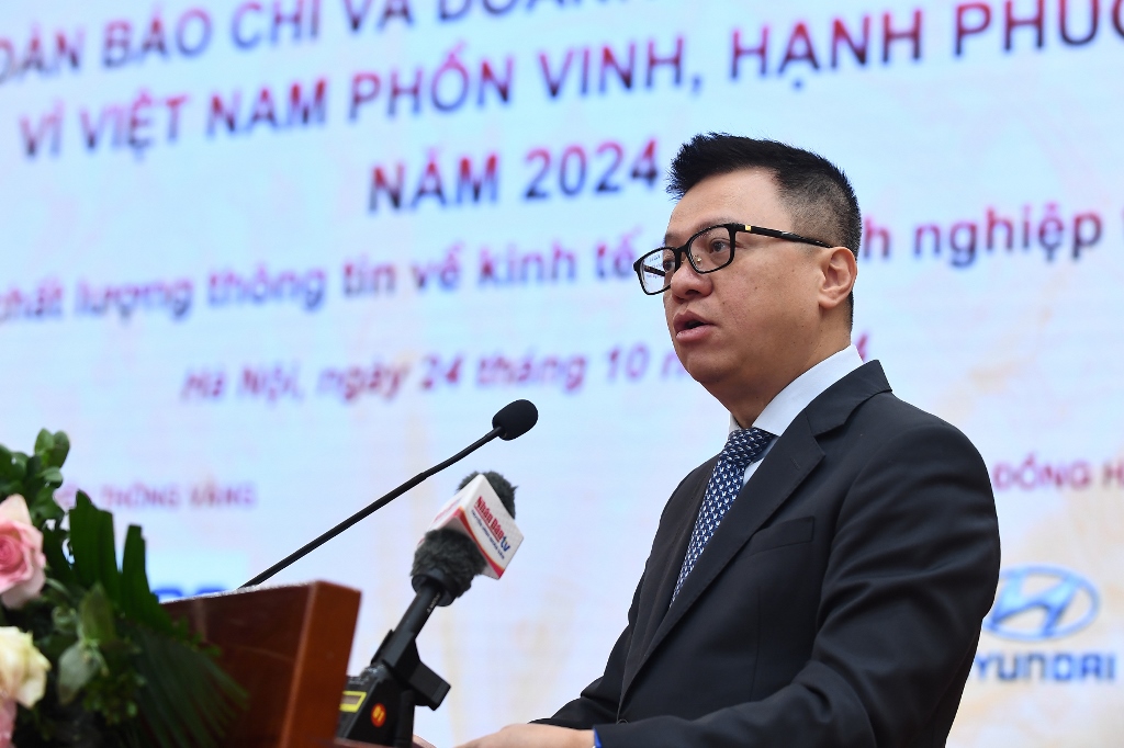 Diễn đàn Báo chí và Doanh nghiệp đồng hành vì Việt Nam phồn vinh, hạnh phúc năm 2024