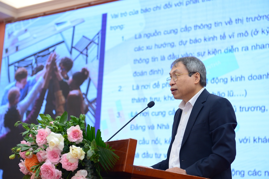 Diễn đàn Báo chí và Doanh nghiệp đồng hành vì Việt Nam phồn vinh, hạnh phúc năm 2024