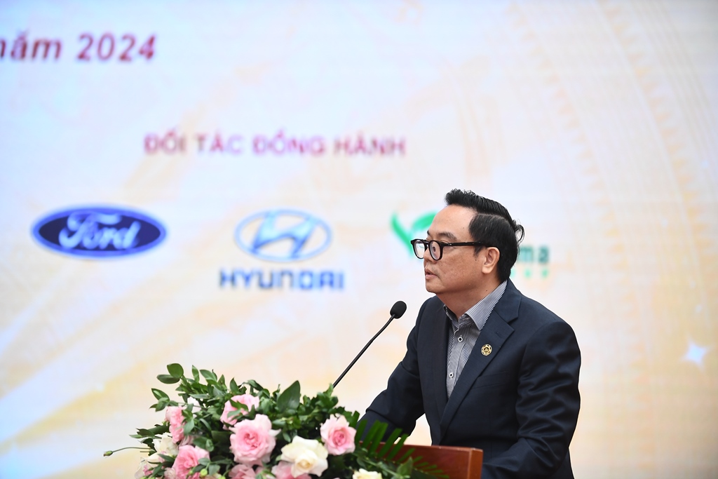 Diễn đàn Báo chí và Doanh nghiệp đồng hành vì Việt Nam phồn vinh, hạnh phúc năm 2024