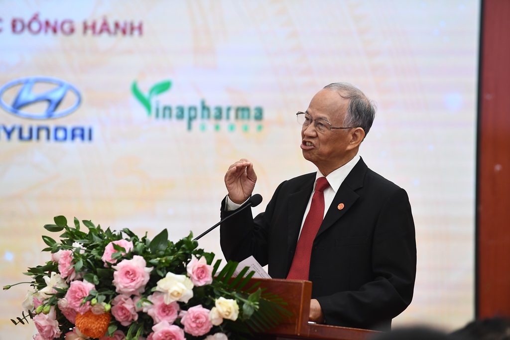 Diễn đàn Báo chí và Doanh nghiệp đồng hành vì Việt Nam phồn vinh, hạnh phúc năm 2024