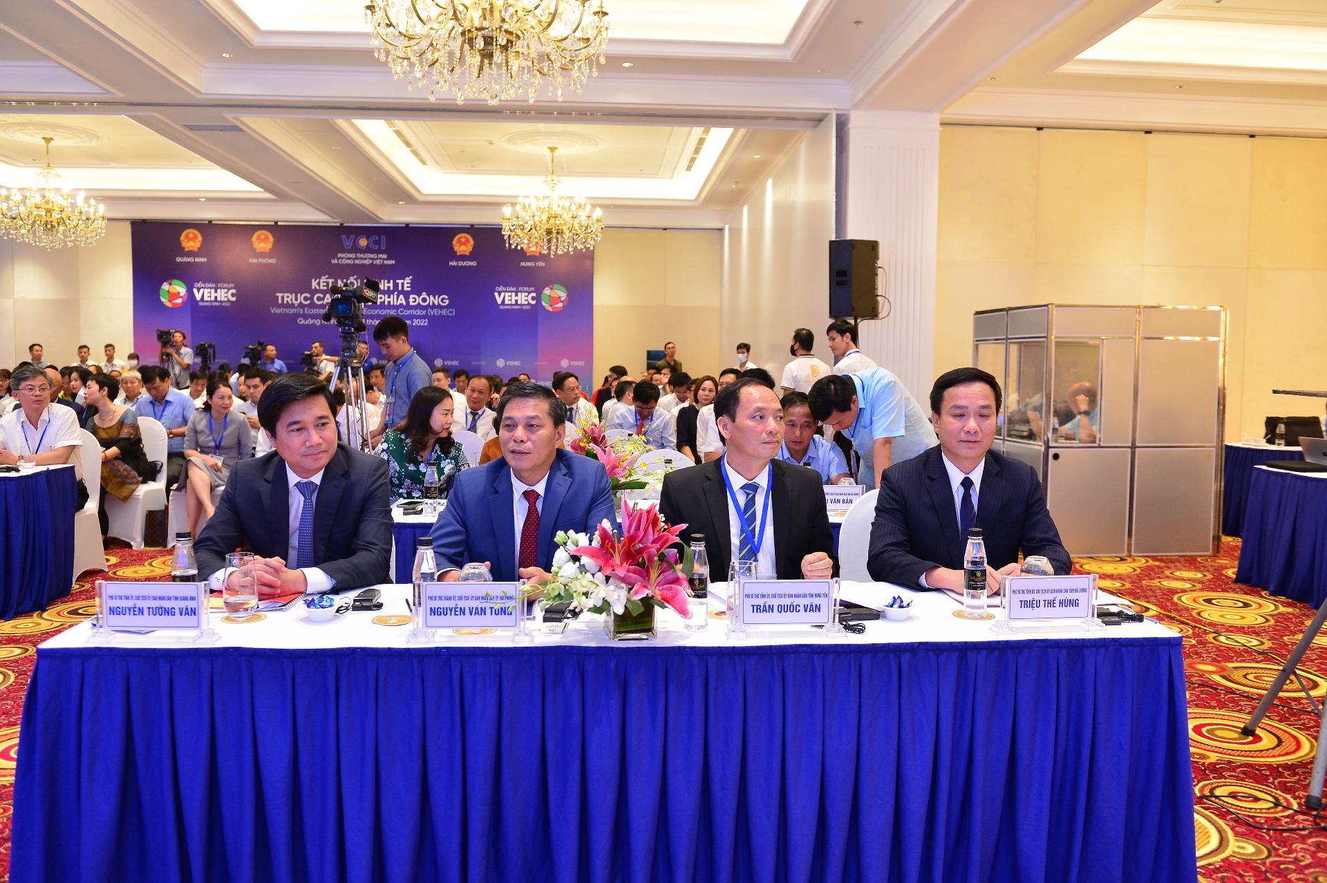 Diễn đàn Kết nối Kinh tế trục cao tốc phía đông (VEHEC) 28/7/2022