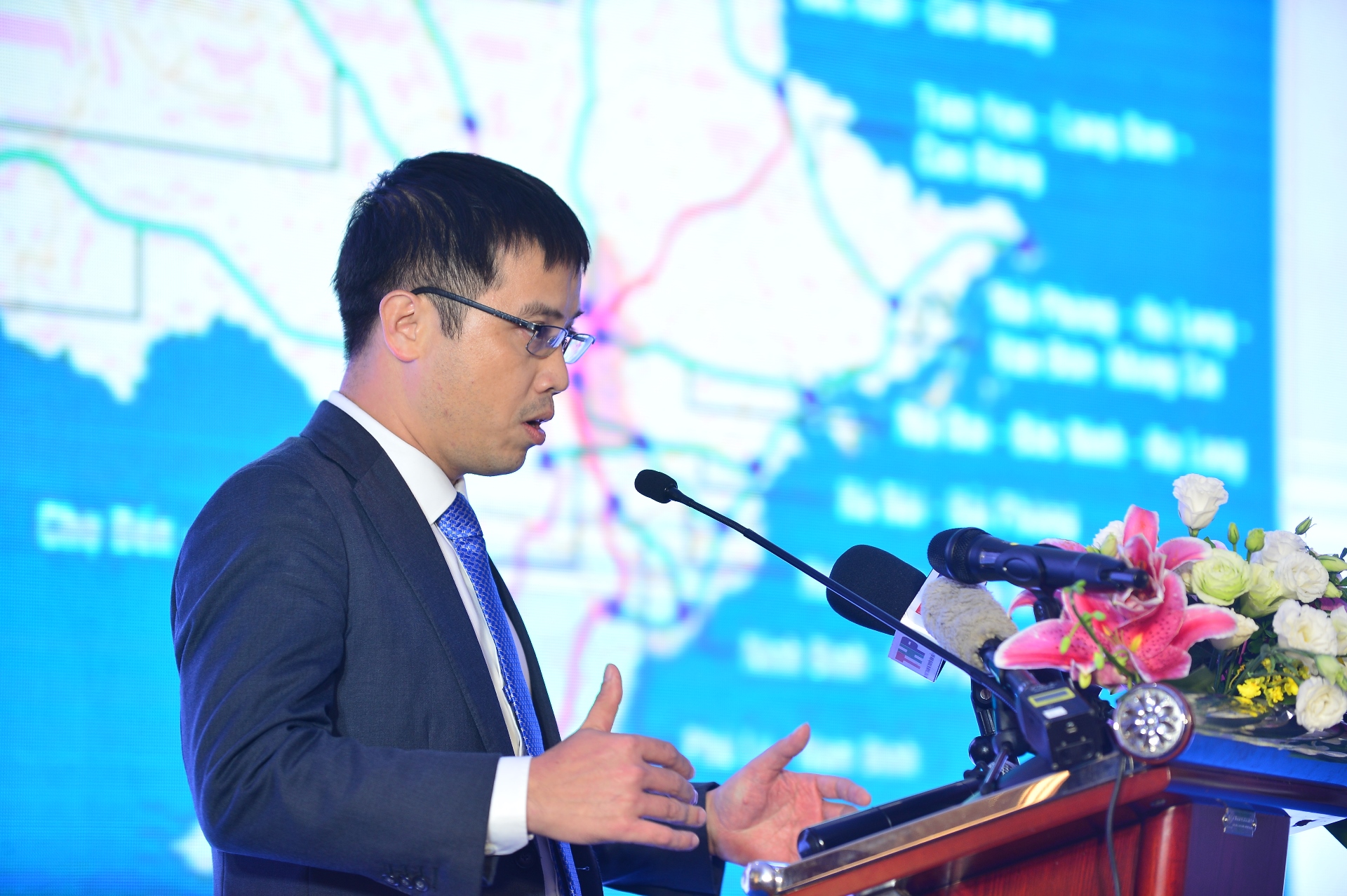 Diễn đàn Kết nối Kinh tế trục cao tốc phía đông (VEHEC) 28/7/2022