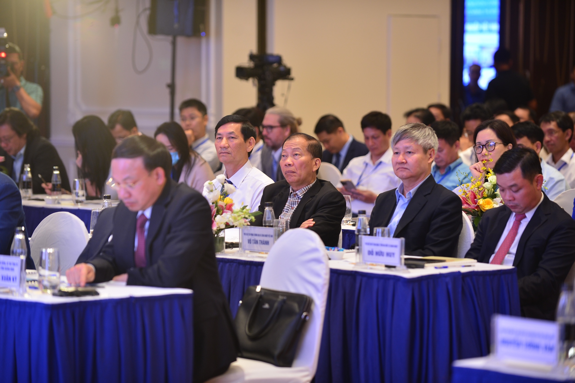 Diễn đàn Kết nối Kinh tế trục cao tốc phía đông (VEHEC) 28/7/2022