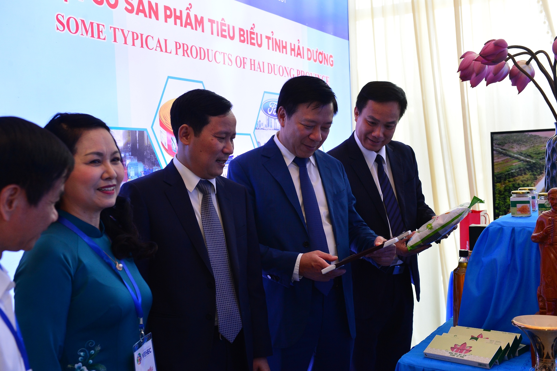 Diễn đàn Kết nối Kinh tế trục cao tốc phía đông (VEHEC) 28/7/2022