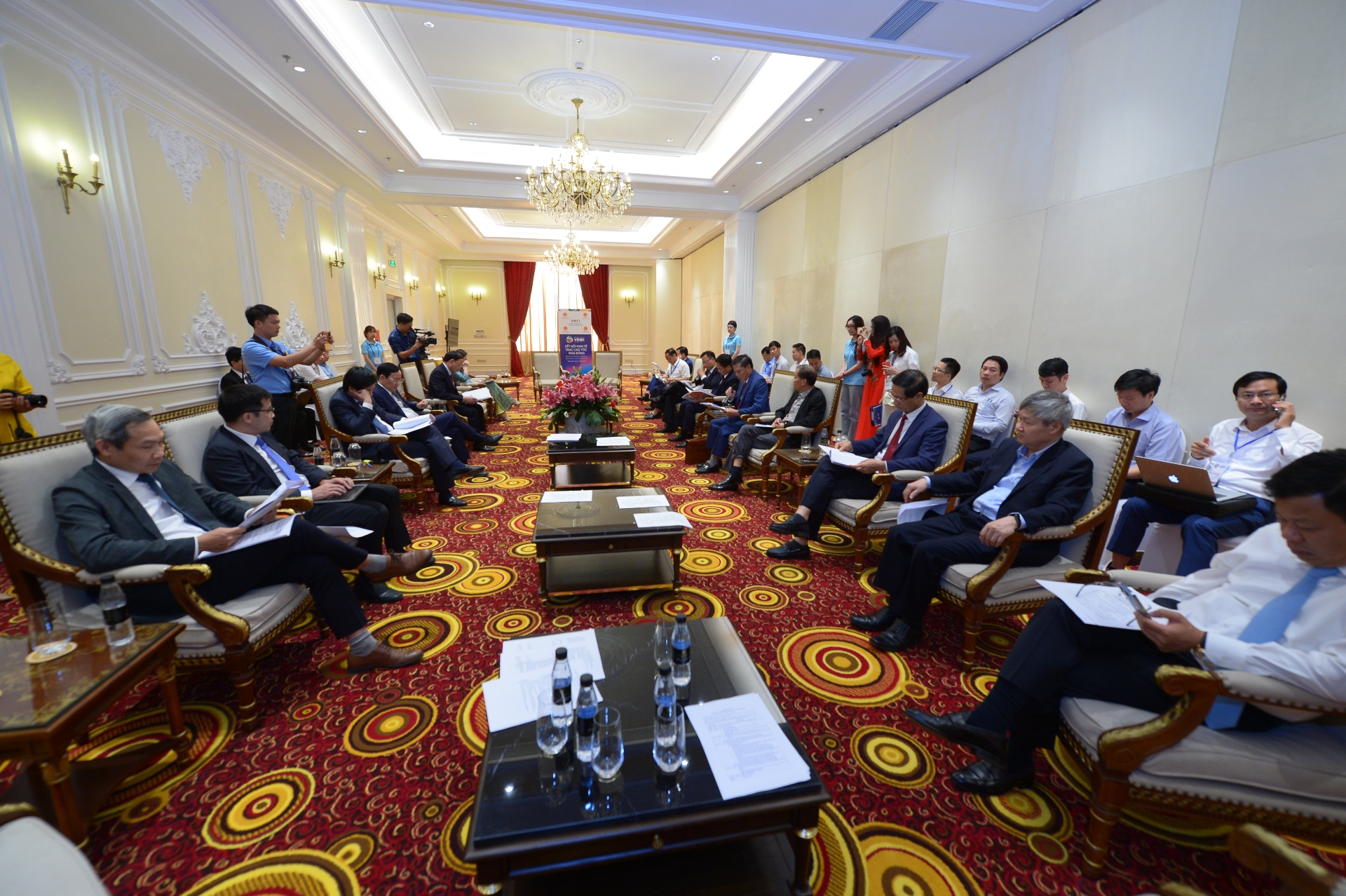 Diễn đàn Kết nối Kinh tế trục cao tốc phía đông (VEHEC) 28/7/2022