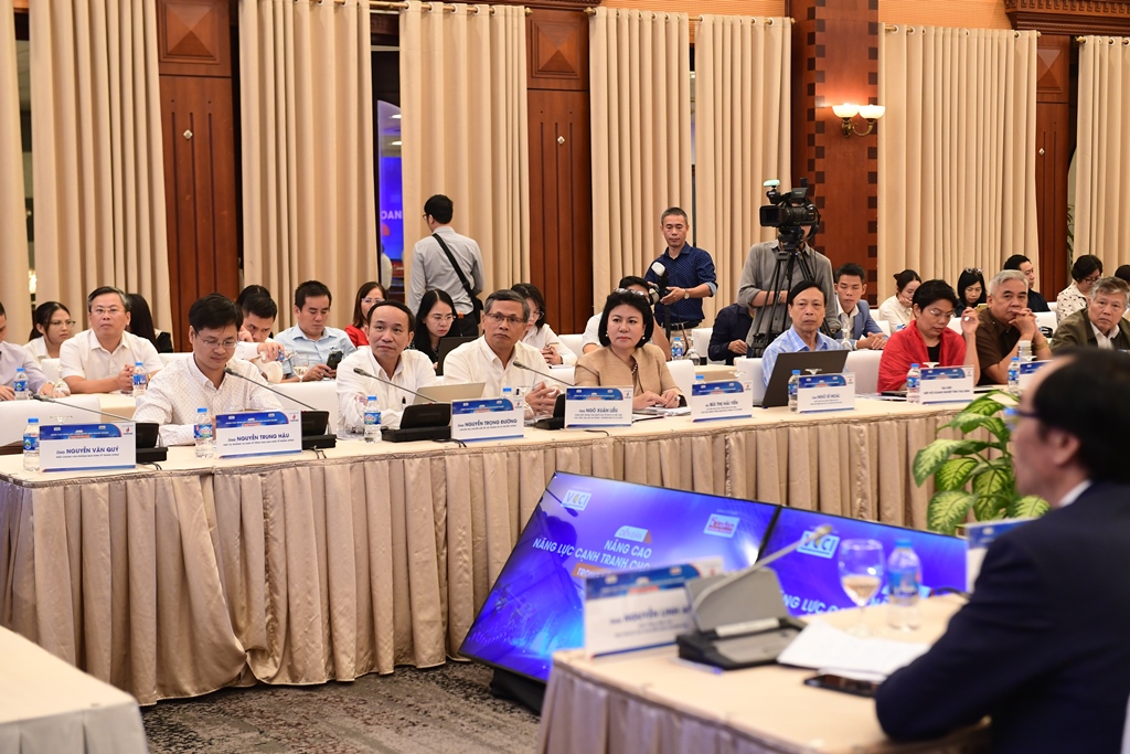 Diễn đàn Nâng cao Năng lực cạnh tranh cho doanh nghiệp trong nền kinh tế số 25/10/2023