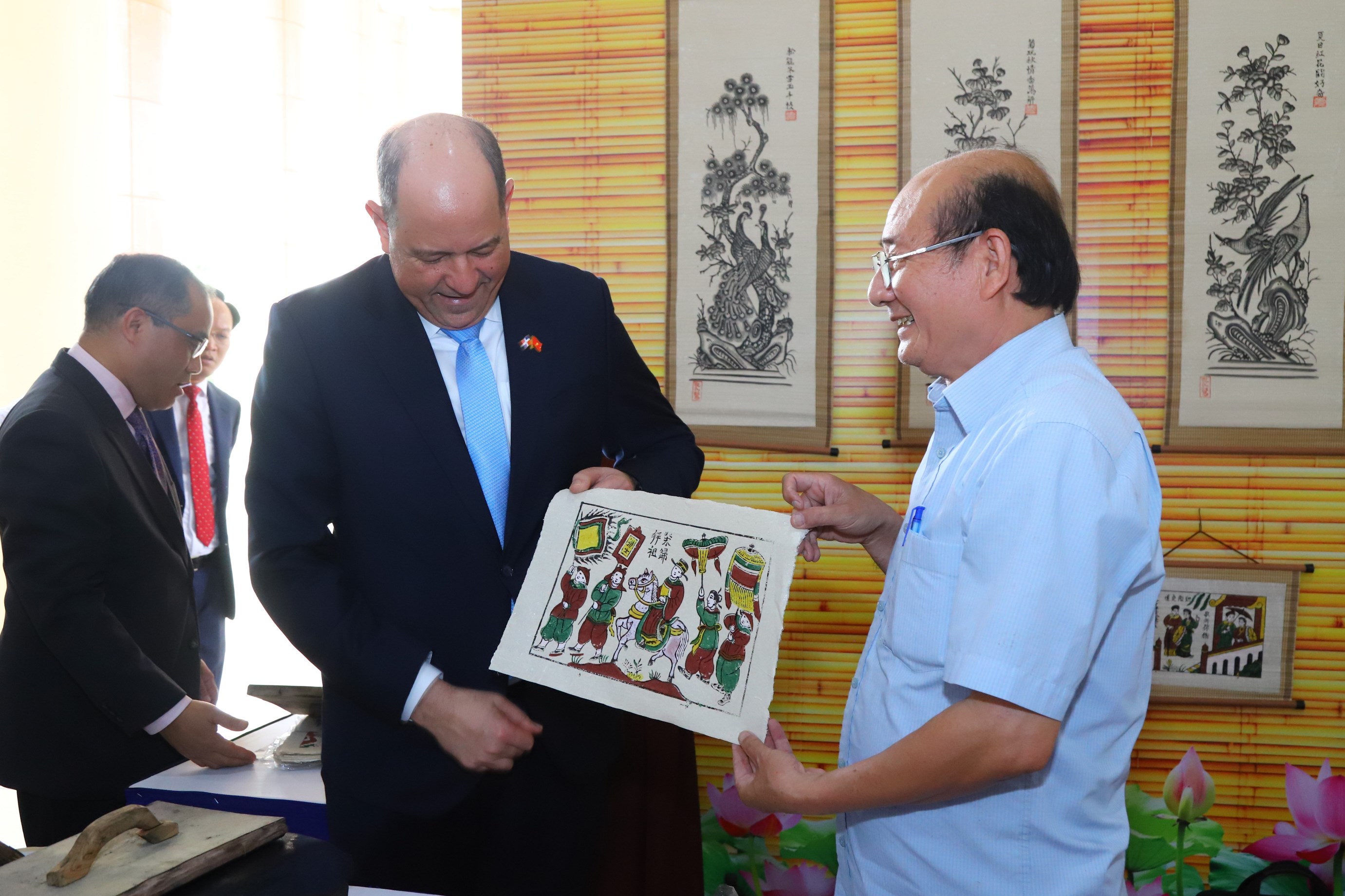 Diễn đàn “Kết nối FDI 2026” với chủ đề “Hướng tới chuỗi cung ứng toàn cầu bền vững” tại tỉnh Bắc Ninh. 24/04/2026