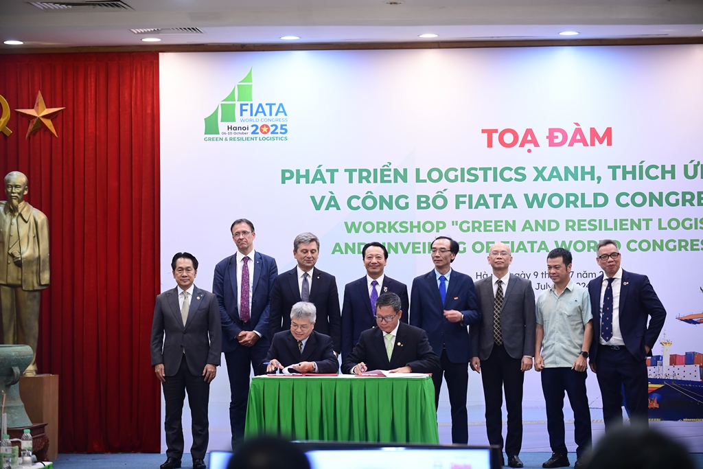 Tọa đàm “Phát triển logistics xanh, thích ứng nhanh và lễ công bố FIATA World Congress 2025 09/7/2025