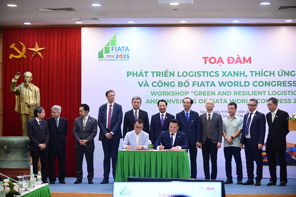 Tọa đàm “Phát triển logistics xanh, thích ứng nhanh và lễ công bố FIATA World Congress 2025 09/7/2025