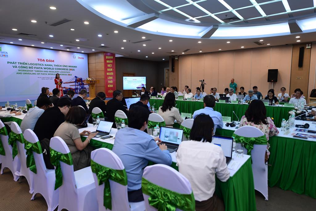 Tọa đàm “Phát triển logistics xanh, thích ứng nhanh và lễ công bố FIATA World Congress 2025 09/7/2025